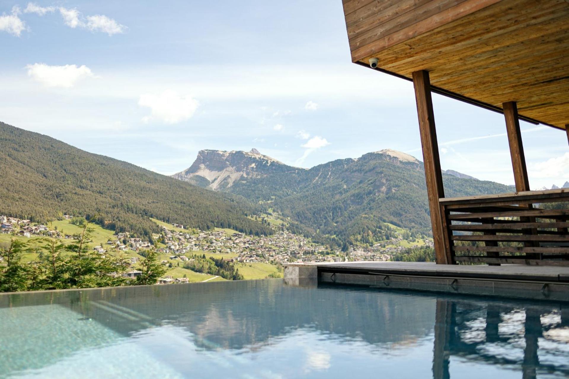 Hotel Niblea Dolomites Ortisei Zewnętrze zdjęcie